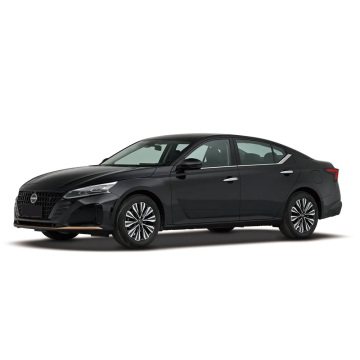 High Quality Nissan Altima Sedan 5 Doors 5 Seats with Rear Camera and Leather Interior