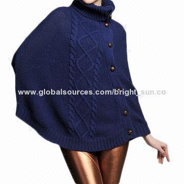 Women's diagonal cable fancy knitted sweater, made of 41% viscose, 36% wool, 17% nylon, 6% angora