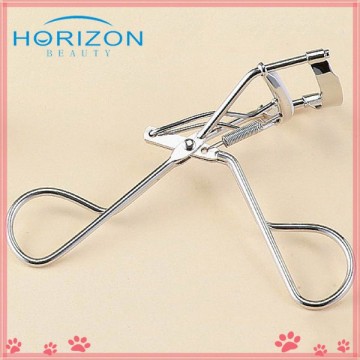 girls cosmetic tool eyelash curler of nice design