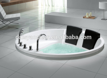 Acrylic bathtub with shower and pillows, round bath tub for adults.