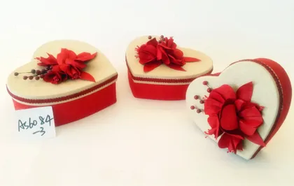 Fashion craft hand made cosmetic box sets packing