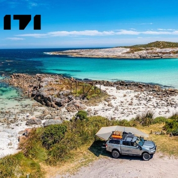 Wet Tarp Tent Shelter: James Baroud 270 Degree Fox Shower Offroad Car Rear Door Camp Awning for Warehouse Mandurah" 

However, for better SEO and clarity, you might consider simplifying it:

"James Baroud 270 Degree Fox Shower Offroad Car Rear Door Camp A
