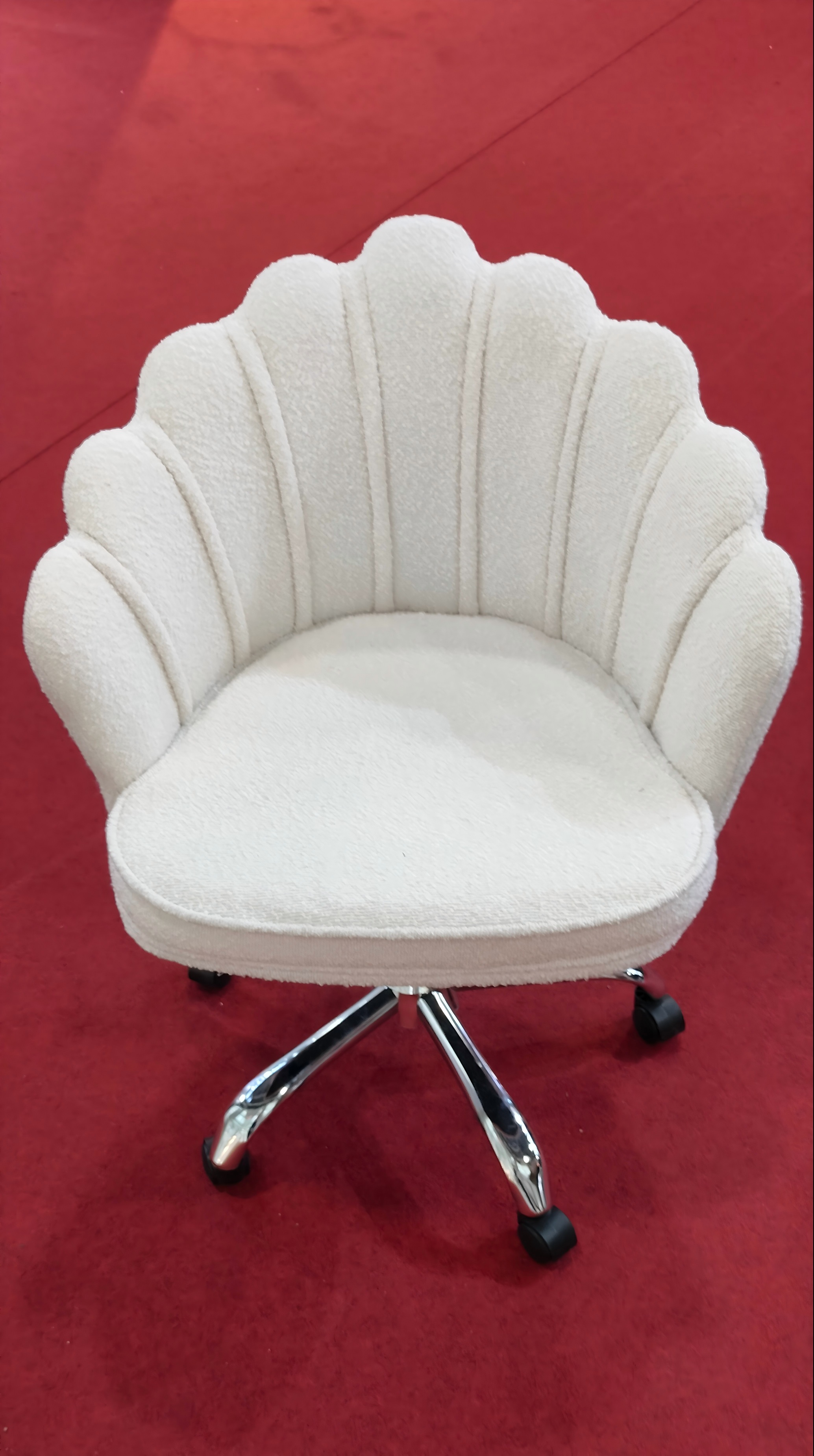 BR-25A26 swivel chair 1