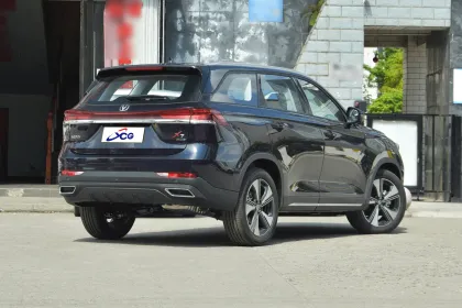 Changan AR Automobile 1.5T 188PS 7-Seater SUV with AUTOHOLD - Changan X7 Plus