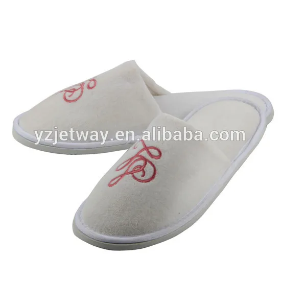 disposable 100% cotton with beautiful embroidery hotel slippers