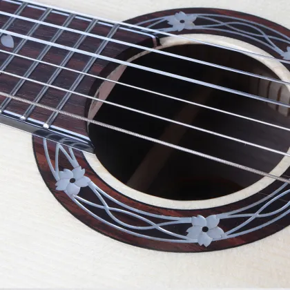 Wood Full Timbre Classic Brand Folk Acoustic Guitar
