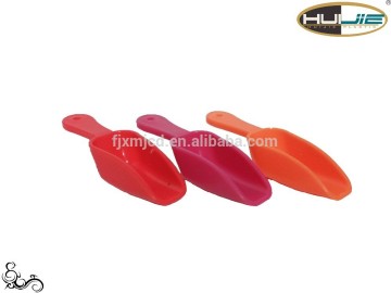 plastic spoon