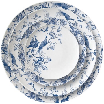 Wholesale High-Quality Blue and White Bone China Charger Plates for Weddings