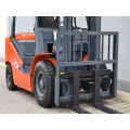 Persetujuan sertifikat CE Forklift Diesel 4Ton