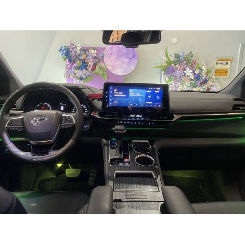 2023 Toyota Sienna 2.5L Hybrid Premium Edition