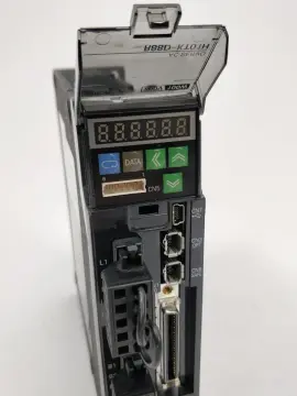 R88D-KT01H OMRON 100w Power Output AC Servo Driver