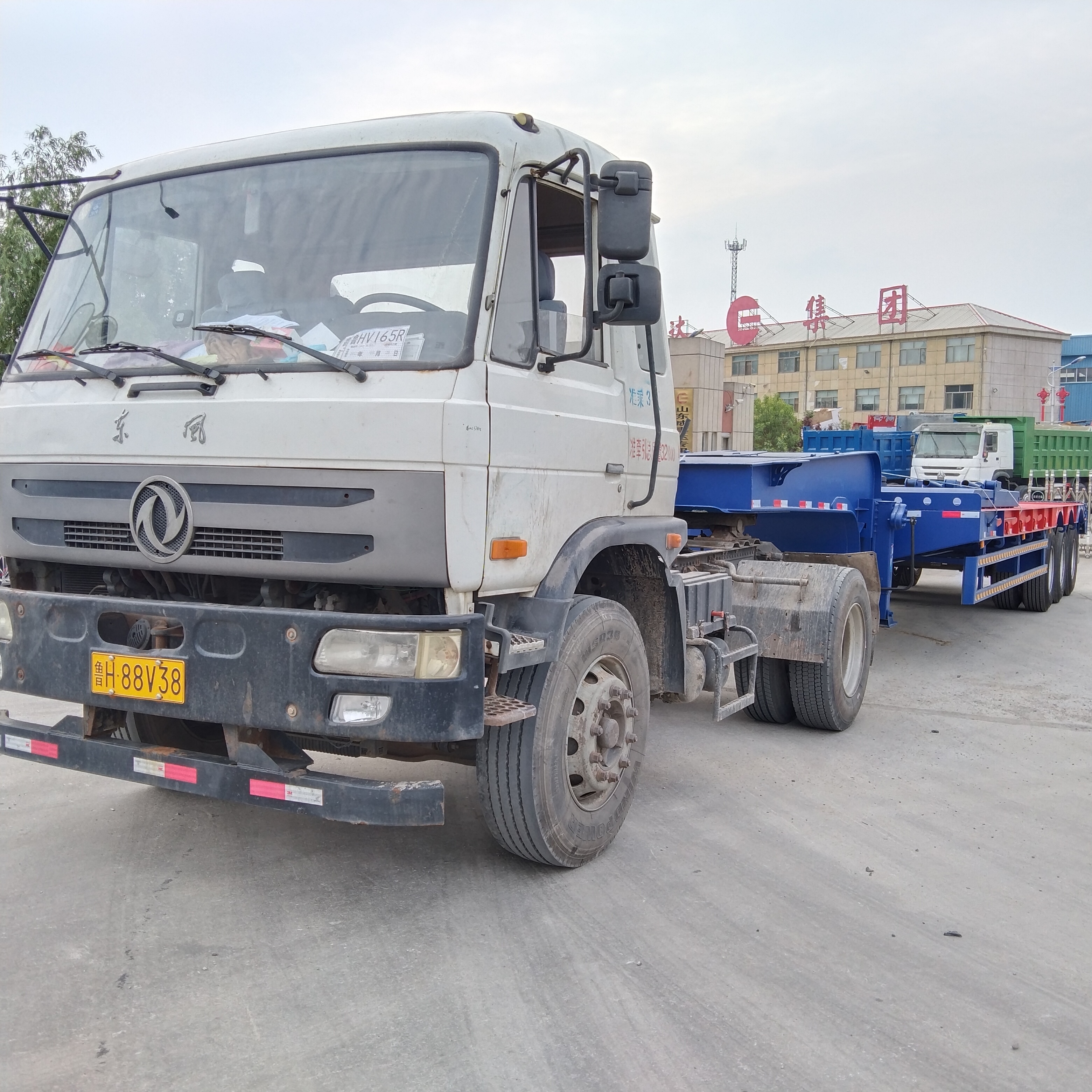 3 AXLES 100 TONS LOWBED TRAILER