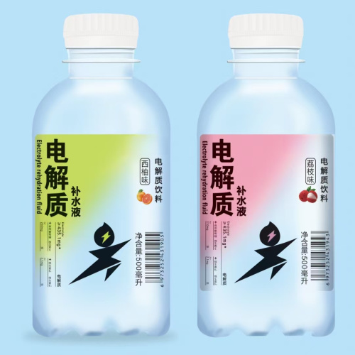 Освежающие фруктовые напитки с увлажнением электролита