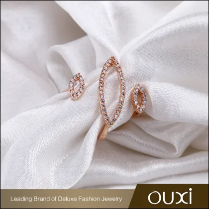 OUXI Unique Design Fashion Jewelry 18 Karat Gold Plated Ring