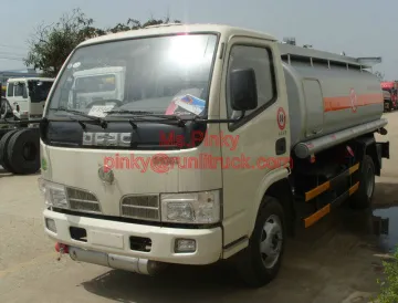 Fuel Bowser Truck Dongfeng Mini Oil Tanker Truck 5cbm Manufacture Sales