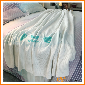 100%Cotton Baby Blanket Throw Blanket with Bears