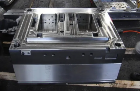 plastic mould base and mold