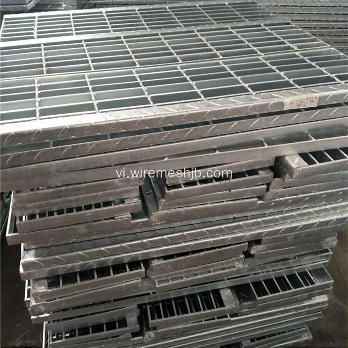 Mạ kẽm Bar Grating Cầu thang Treads