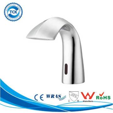 Factory price water fall bathtub faucet & shower enclosures accessories