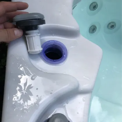 Indoor/Outdoor Balboa 5-Person Salt Water Hot Tub Spa