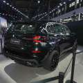 2024 BMW X5 xDrive 40Li Exclusive Black Flame