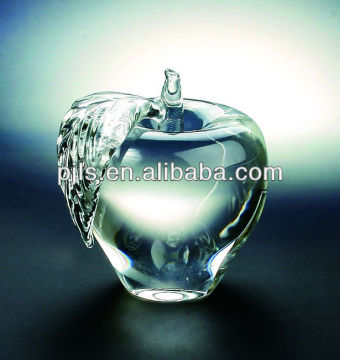 Crystal apple for wedding gifts