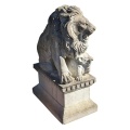 Antique Style Stone Lion Statue for Outdoor Use