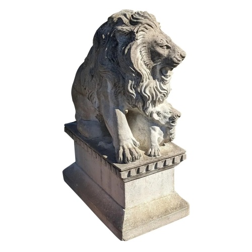 屋外で使用するためのアンティークスタイルの石のライオン像