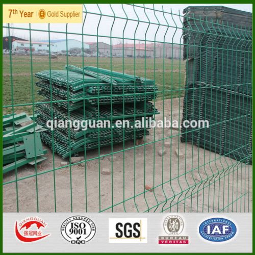 Modern hot sell welded 3d fence panels