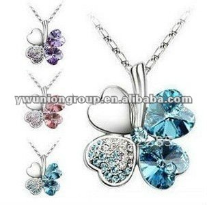 Lucky Four-Leaf Clover Chain Necklace Jewelry