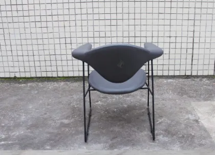 Masculo Gubi Lounge Chair