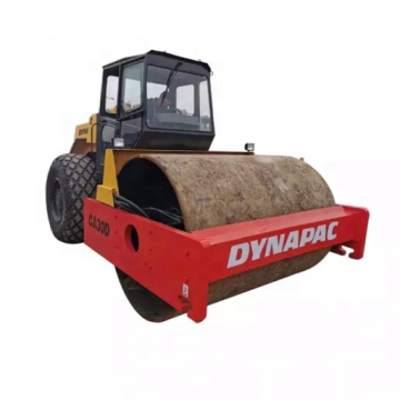 Χρησιμοποιείται CA30D/CC421 Single Drum Roller προς πώληση