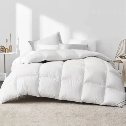 Luxury Spring-Autumn Goose Down Feather Quilt