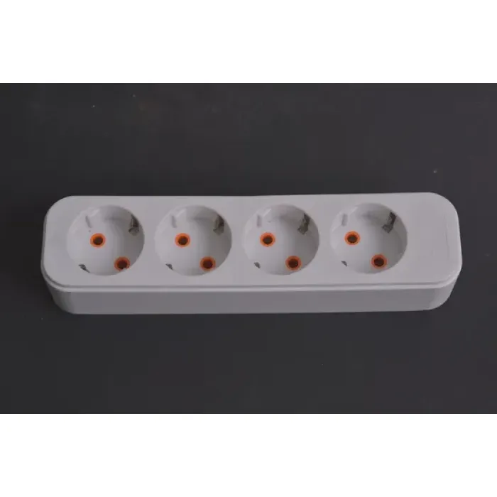 Soket Ekstensi 3-Gang baru dengan 2USB E7003ES-USB