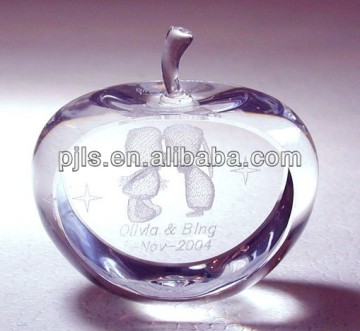 crystal glass apple for wedding favor text engrave