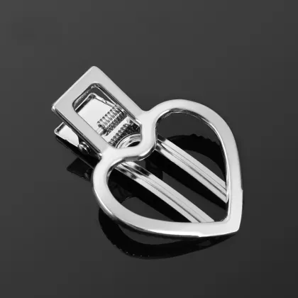 DIY Hair Clips: Silicone Resin Molds and Metal Barrettes