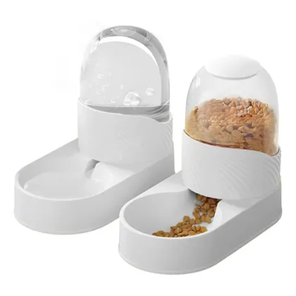 Gravity refill pet cat feeder