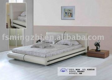 2012 top quality leather bed