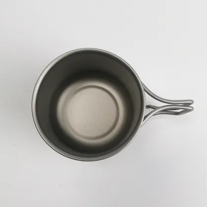 Titanium Cup with Foldable Handle