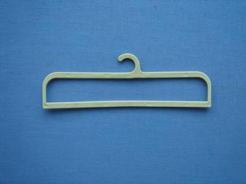 Towel hanger
