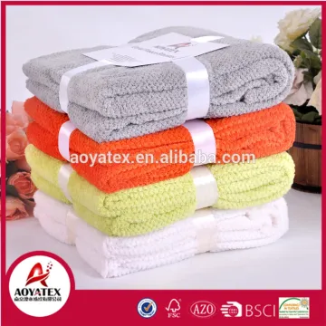 promotion sale anti pilling knitted solid coral fleece blanket