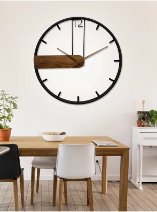 Nordic Metal Silent Quartz Wall Clock: Round Wooden Iron Wall Clock