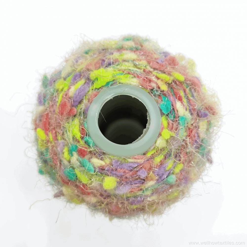 SPACE DYED FEATHER YARN DOT YARN