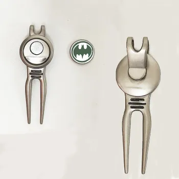 Customizable Golf Divot Tool with Additional Features: Combining Functionality and Style on the Green