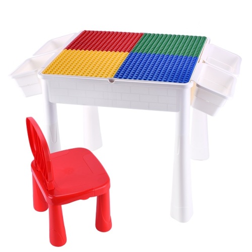 Conjunto de mesa e cadeira de blocos de construção de atividade