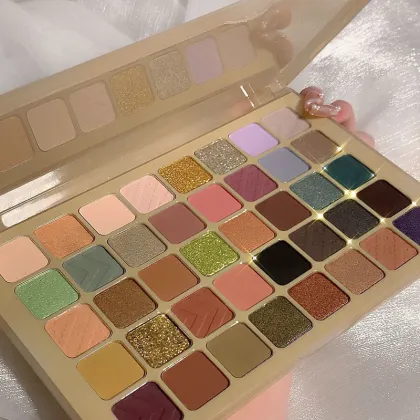 Cosmetics Makeup Products Custom Logo Eyeshadow Palette