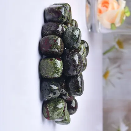 Natural High Quality Quartz Spheres Dragon Blood Stones