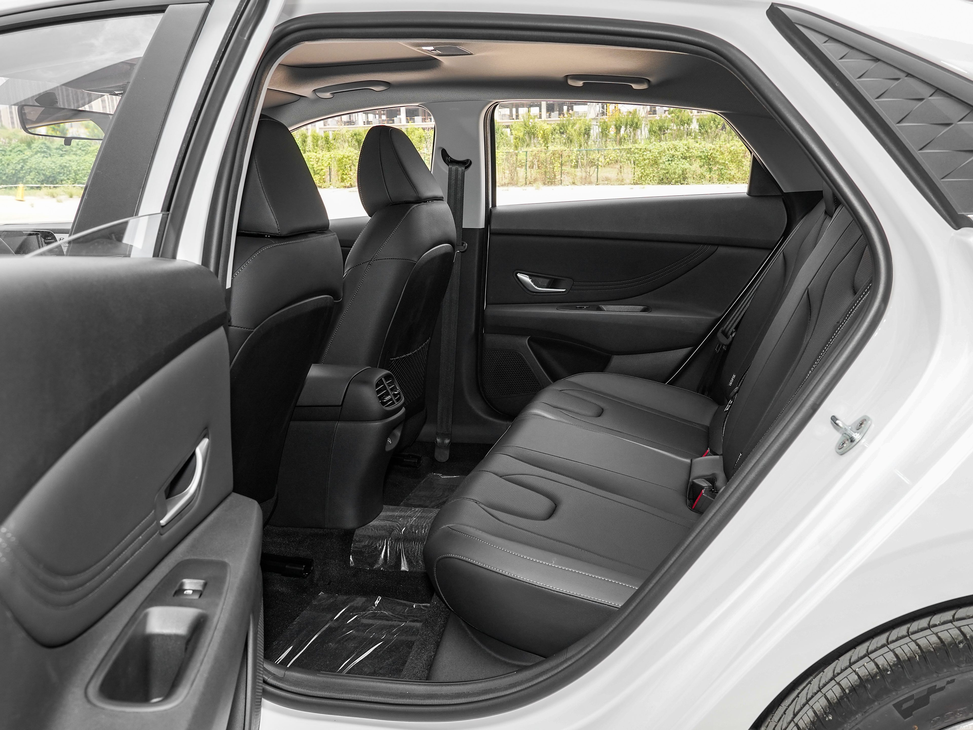 Hyundai Elantra 1.5L sedan car