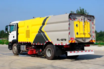SITRAK 70000 M*2/h Clean the Road Sweeper
