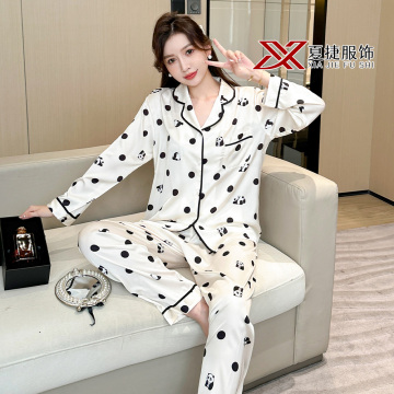 Атласный пижамный комплект в горошек и панду